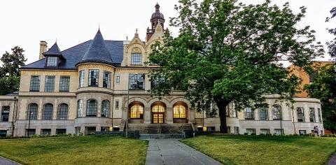Denny Hall at the University of Washington